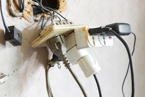 Too Many Plugs In A Socket / Danger Of Using Too Much Electricity