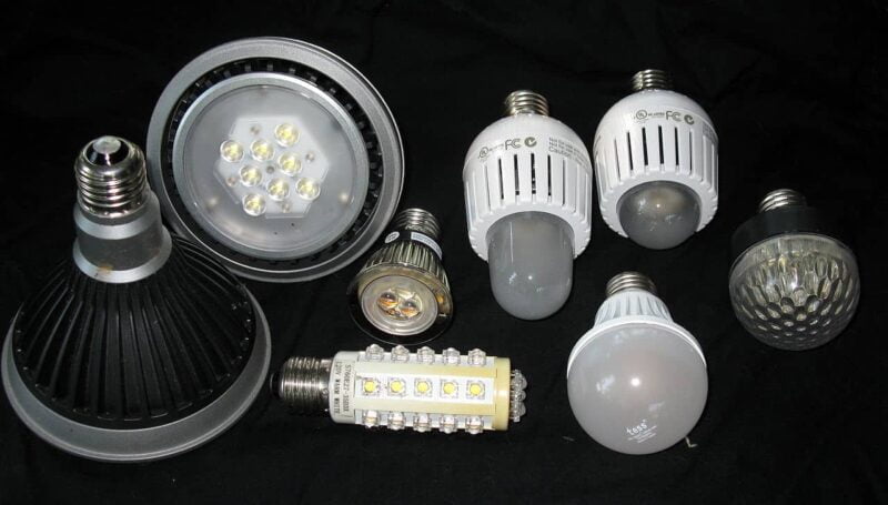 a variety of Led Bulbs