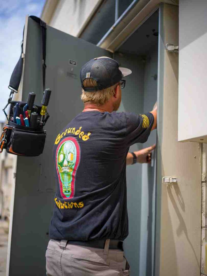 Tesla Powerwall installer on residential home Indianapolis spring storm backup power - Tesla Powerwall installer