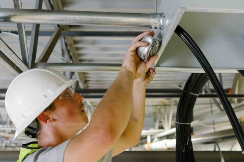 Commercial electrical services